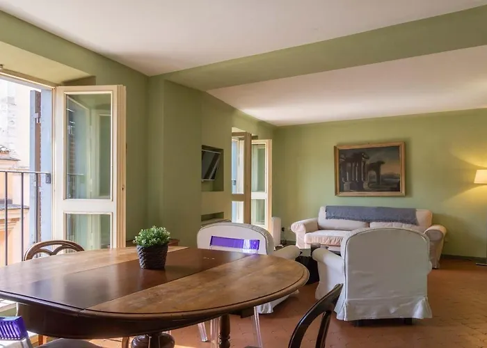 Apartament Easytopstay - Piazza Venezia Charming & Bright