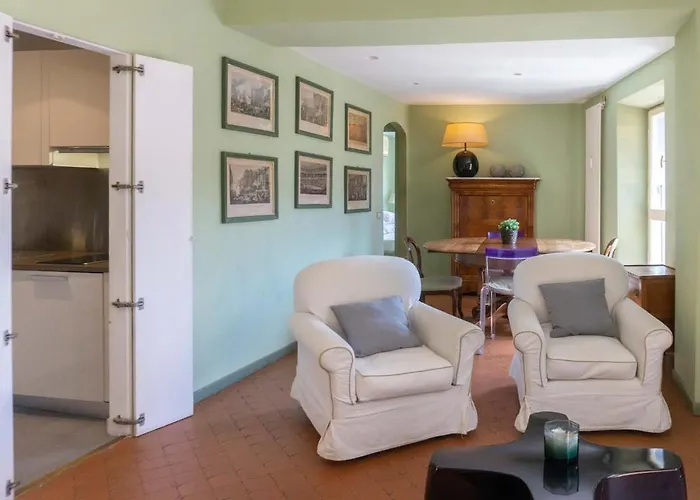 Easytopstay - Piazza Venezia Charming & Bright *
