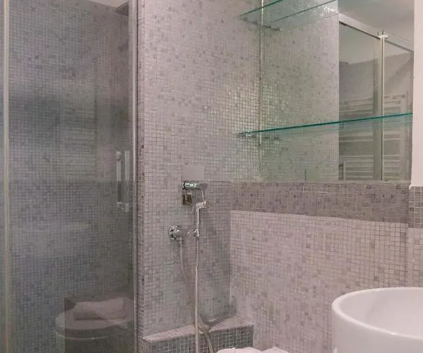 Easytopstay - Piazza Venezia Charming & Bright Rzym