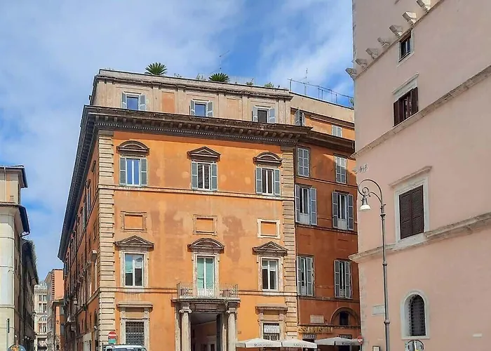 Easytopstay - Piazza Venezia Charming & Bright Apartament