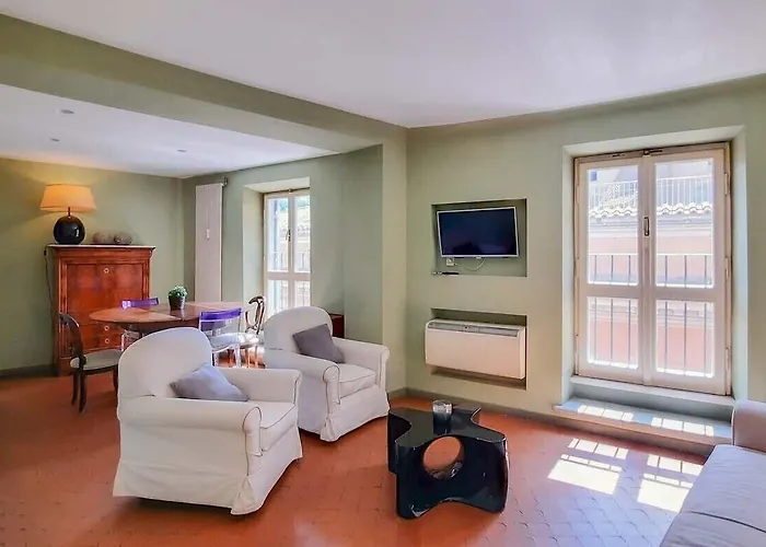 Apartament Easytopstay - Piazza Venezia Charming & Bright