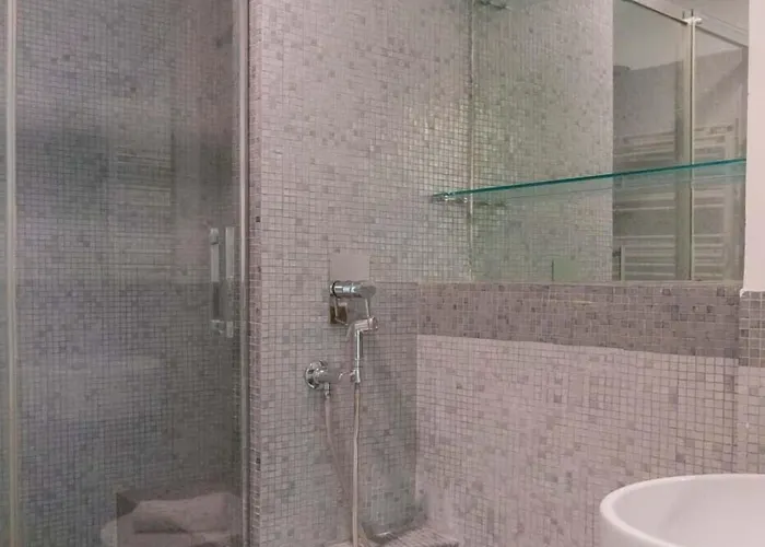 Easytopstay - Piazza Venezia Charming & Bright Apartament Rzym
