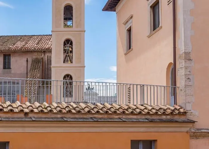 Easytopstay - Piazza Venezia Charming & Bright Apartament